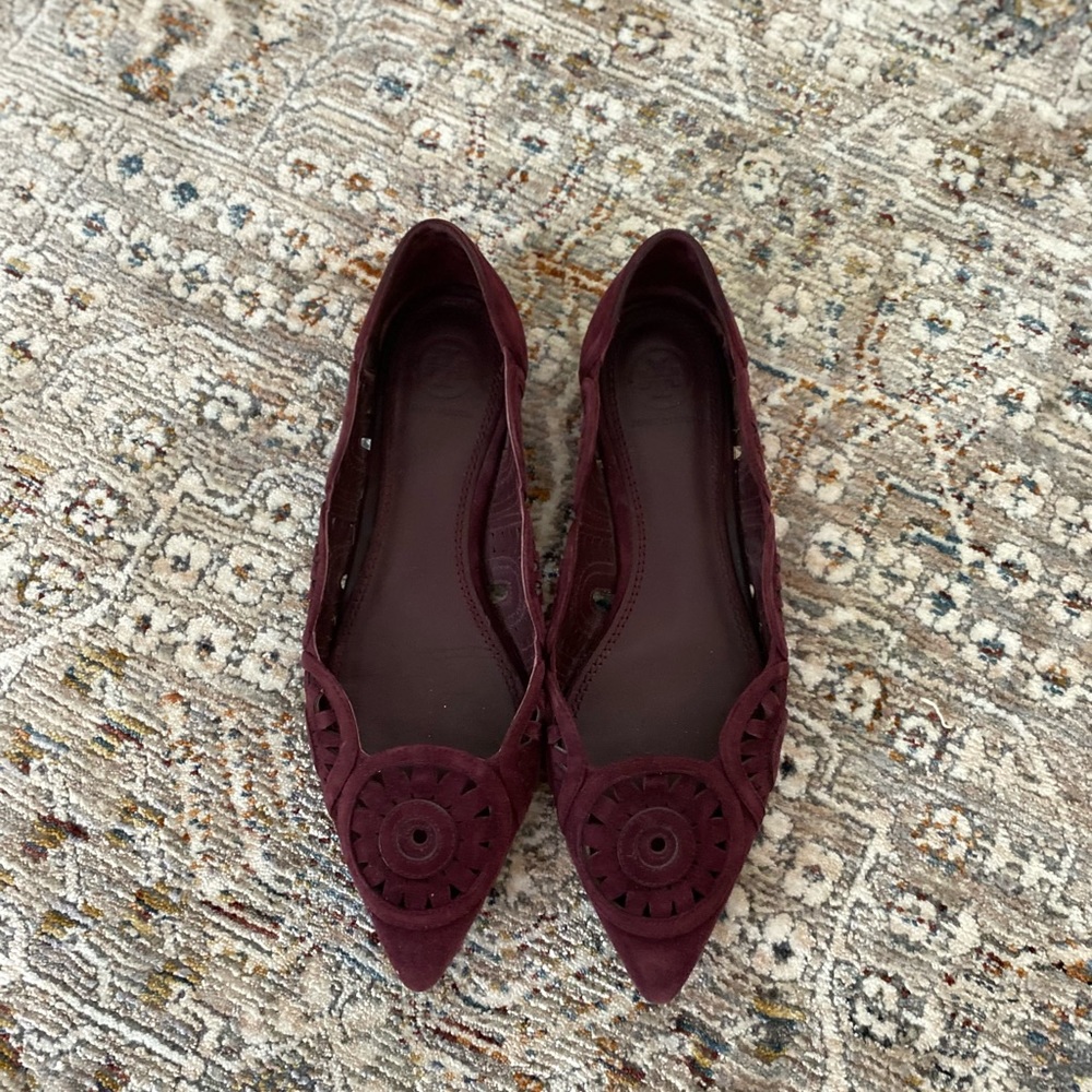 Tory Burch Layla Flat in Port